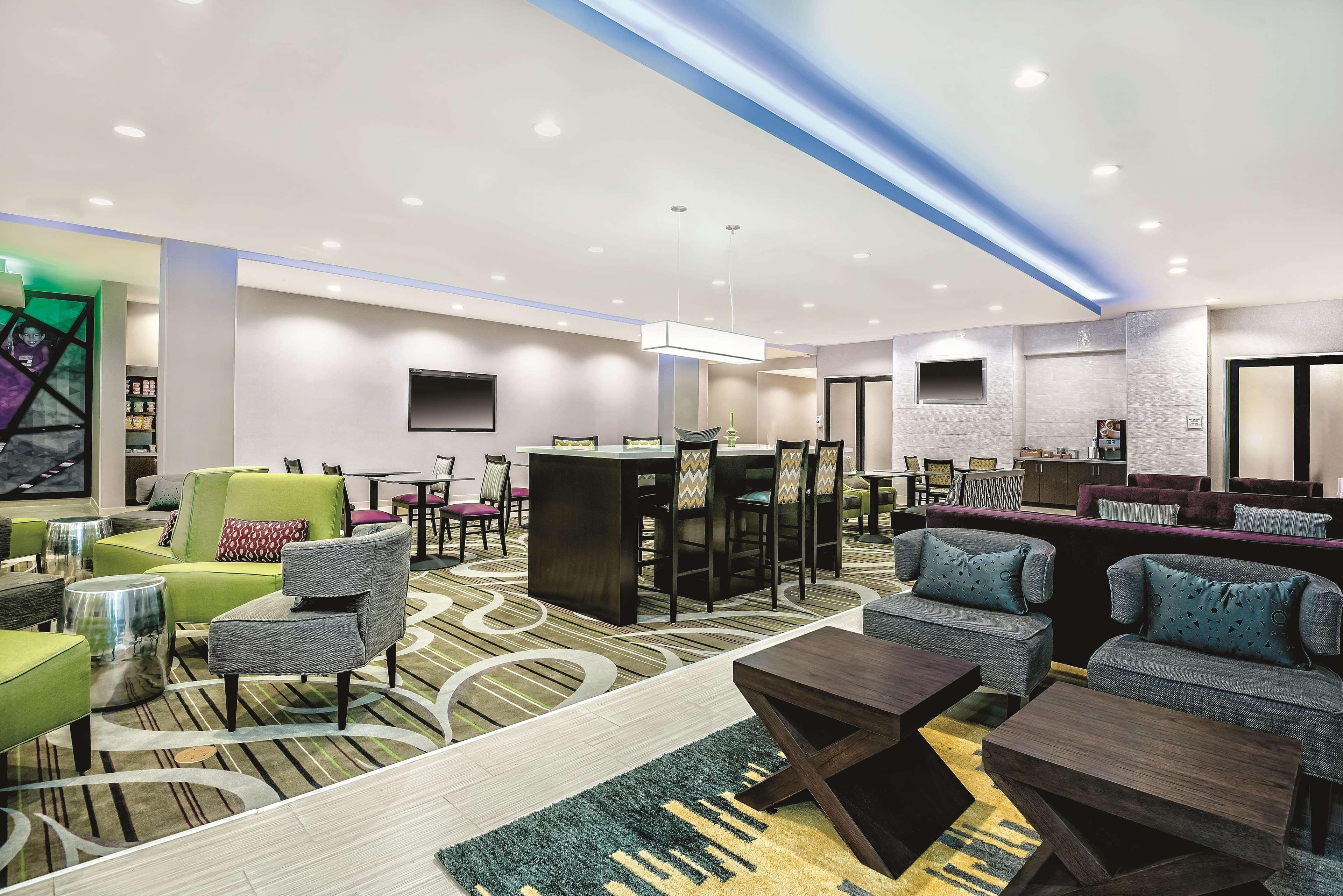 La Quinta By Wyndham Mcallen Convention Center McAllen Exterior foto